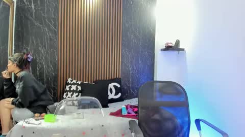 Nico online show from 05-19-26, 07:31