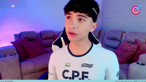 Snapshot of nico_cruz chatting on 01-09-26, 10:33 nico online show from 01-09-26, 10:33