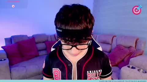 Snapshot of nico_cruz chatting on 01-15-26, 10:24 nico online show from 01-15-26, 10:24