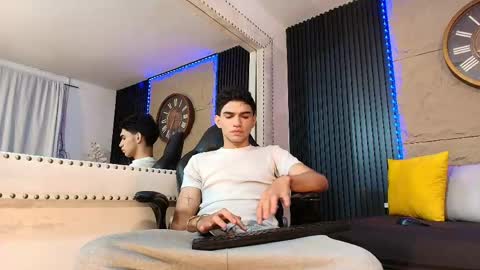 nico_monroet online show from 04-24-26, 09:39