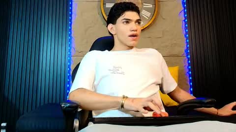 nico_monroet online show from 04-30-26, 09:41