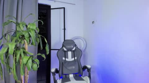 Nico  online show from 03-11-26, 11:00