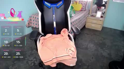 Snapshot of nicol_24 chatting on 09-18-25, 08:11 Nicol sweet nicol24 instagram online show from 09-18-25, 08:11