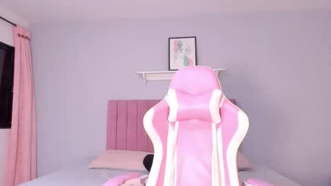 Nicol online show from 03-05-26, 01:34