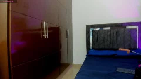 Nicol online show from 03-31-26, 04:13