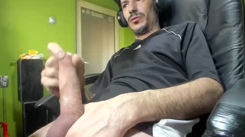 L. Nicolas online show from 04-16-26, 06:25