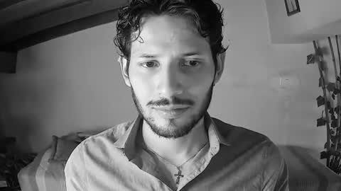 nicolasrodrii online show from 06-15-26, 09:28