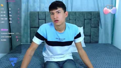 nicolastorres__ online show from 02-26-26, 08:19