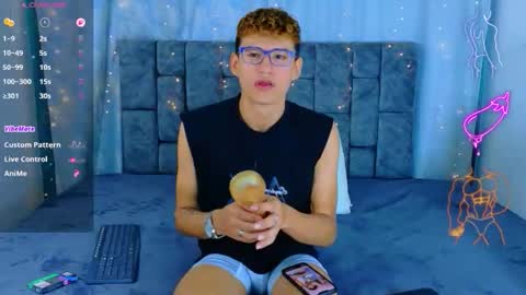 nicolastorres__ online show from 05-19-26, 04:19