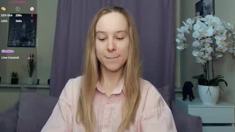 Nicoletta online show from 03-23-26, 06:34