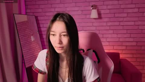 Nicole online show from 05-11-26, 12:38