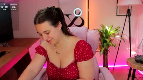 Nicole De Lux online show from 06-30-26, 05:41