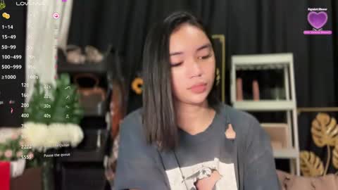 NICOLE online show from 03-23-26, 02:37