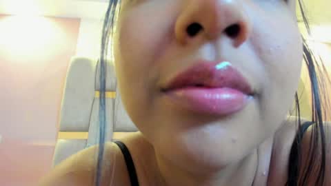 Snapshot of nicolee_fisherr chatting on 04-16-26, 04:24 nicolee_fisherr online show from 04-16-26, 04:24