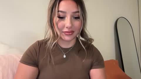 nicolelovesyou444 online show from 09-11-25, 01:22