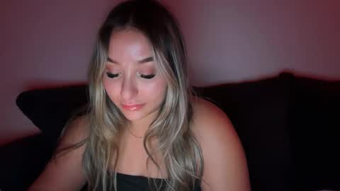 nicolelovesyou444 online show from 10-22-25, 12:27