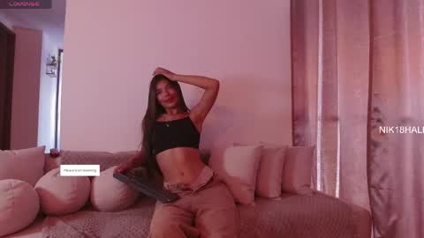 Nicolle online show from 04-16-26, 08:42