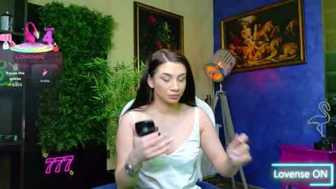 Nicolle online show from 03-26-26, 09:48