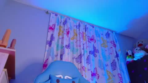 Nicolle Miley online show from 07-15-26, 12:27