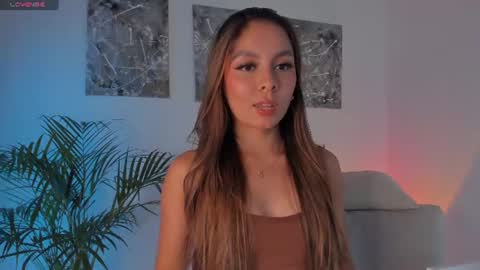 Nicollewest online show from 06-12-26, 10:52