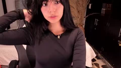 NicolRoss online show from 07-18-26, 12:37