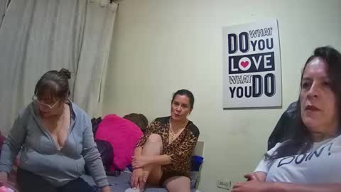 nicoltatiana_ online show from 10-07-25, 11:35