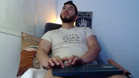 Snapshot of nigan_duquette chatting on 12-04-24, 03:15 Nigan online show from 12-04-24, 03:15