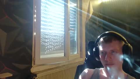 Snapshot of niglo620 chatting on 04-08-26, 03:12 niglo620 online show from 04-08-26, 03:12