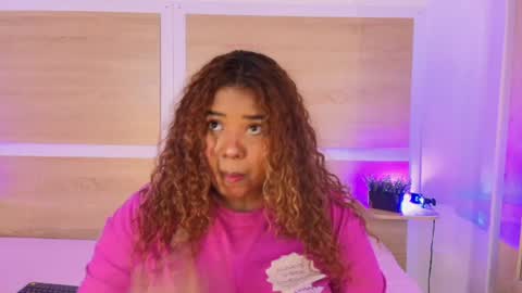 Snapshot of niickypurple chatting on 06-25-26, 06:56 Call me Nicky online show from 06-25-26, 06:56