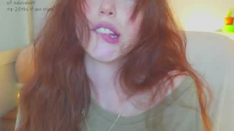 of Nylasweet online show from 03-11-25, 09:48