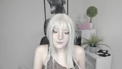 Nika online show from 07-24-26, 05:49