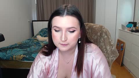 nikaking22 online show from 12-04-24, 09:18