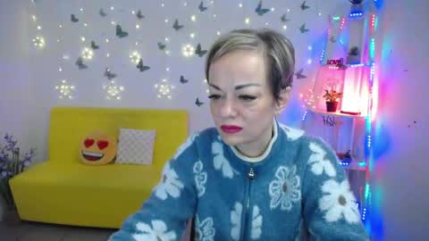 Nika online show from 04-28-26, 05:01