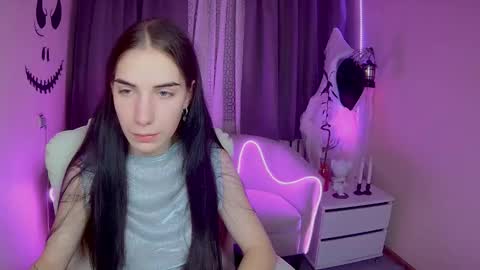 Snapshot of nikastarkk chatting on 10-22-25, 07:02 nikastarkk online show from 10-22-25, 07:02