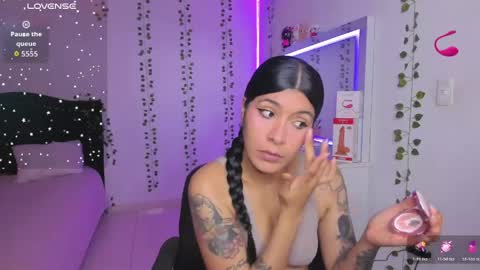 Niki online show from 05-09-26, 01:00