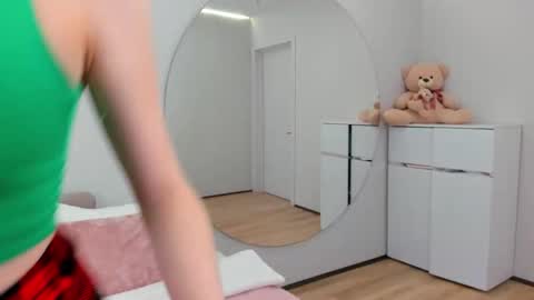 Nikka online show from 03-28-26, 05:18