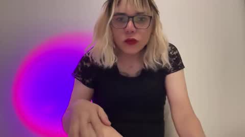 nikki_trans_fun online show from 05-18-26, 07:09