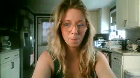 nikkib653466 online show from 04-02-26, 05:10