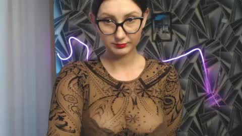 Snapshot of nikkikiss___ chatting on 06-07-26, 02:27 nikkikiss___ online show from 06-07-26, 02:27
