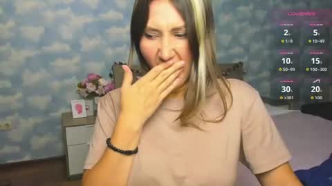 Snapshot of nikkikiss___ chatting on 07-10-26, 01:32 nikkikiss___ online show from 07-10-26, 01:32