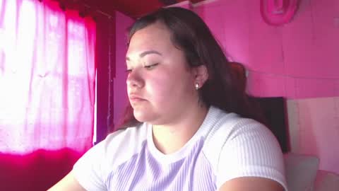 Snapshot of nikkirous_ chatting on 03-27-26, 07:13 Nikkirous online show from 03-27-26, 07:13