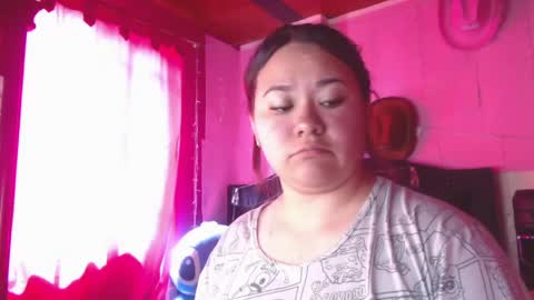 Snapshot of nikkirous_ chatting on 06-06-26, 04:33 Nikkirous online show from 06-06-26, 04:33