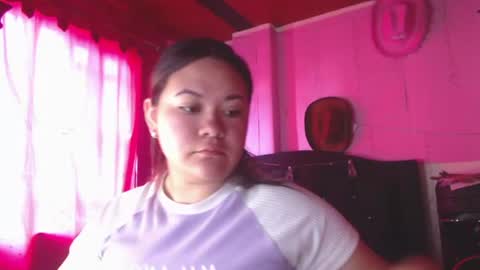 Snapshot of nikkirous_ chatting on 06-08-26, 02:17 Nikkirous online show from 06-08-26, 02:17