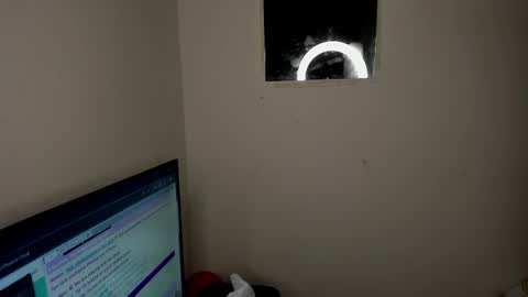 Snapshot of nikoleevanss chatting on 02-12-26, 06:08 Nikole online show from 02-12-26, 06:08