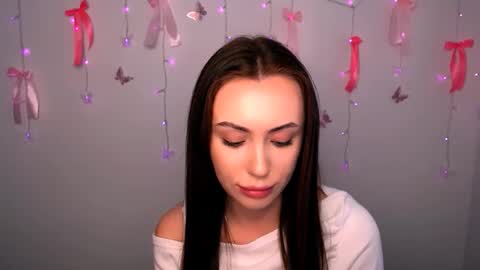 nikonara_ online show from 04-04-26, 12:46