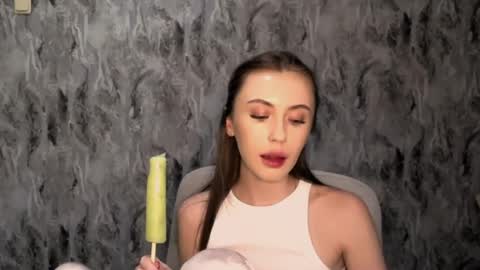 nikonara_ online show from 07-10-26, 01:03