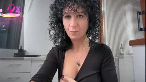 Snapshot of nikpassion123 chatting on 01-11-26, 08:08 nikol online show from 01-11-26, 08:08