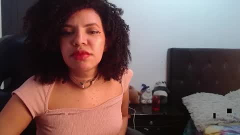 Snapshot of niky_golden chatting on 04-18-26, 05:33 Nicole GTM-5 1100 pm - 700 am online show from 04-18-26, 05:33