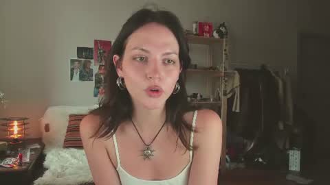 Veronica online show from 07-20-26, 12:29