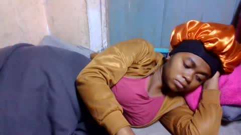 nilah online show from 07-14-26, 02:38